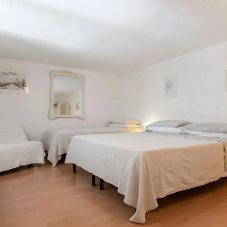 Lamarmora By Interhome Semesterbostad Sanremo